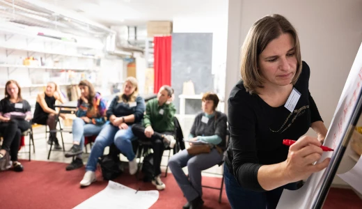 Online kurzy o globálních tématech